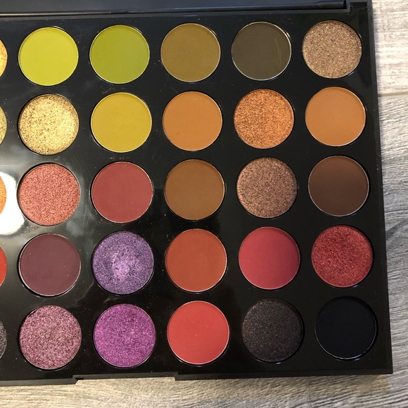 35M Boss Mood Morphe Palette - Picture 5 of 8